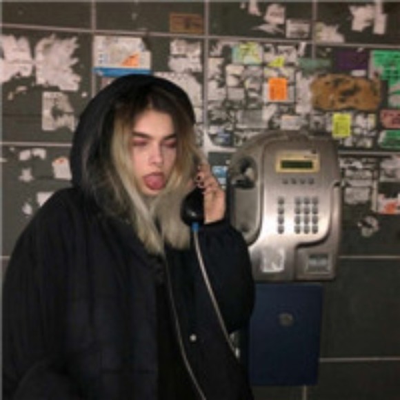 Meet your Posher, Isaacs - Picture 1 of 1